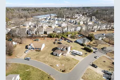 5400 Barnview Court, Charlotte, NC 28269 - Photo 20