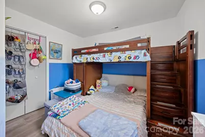 5400 Barnview Court, Charlotte, NC 28269 - Photo 8