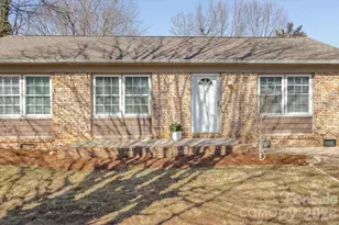 406 Robinson-Clemmer Rd, Dallas, NC 28034 - Photo 2