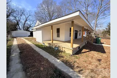 308 N Catawba Street, Lancaster, SC 29720 - Photo 2