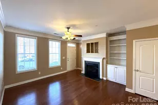 8636 Beaver Creek Dr, Charlotte, NC 28269 - Photo 2