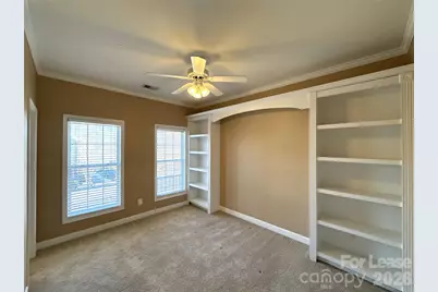 8636 Beaver Creek Drive, Charlotte, NC 28269 - Photo 10