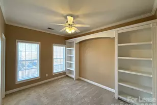 8636 Beaver Creek Dr, Charlotte, NC 28269 - Photo 10