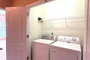 8636 Beaver Creek Dr, Charlotte, NC 28269 - Photo 12