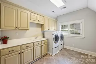 14707 Brick Church Ct, Charlotte, NC 28277 - Photo 32