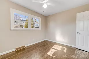 64 Pleasant Ridge Dr, Asheville, NC 28805 - Photo 24