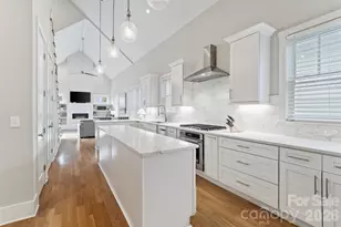 1826 Wickford Pl, Charlotte, NC 28203 - Photo 12