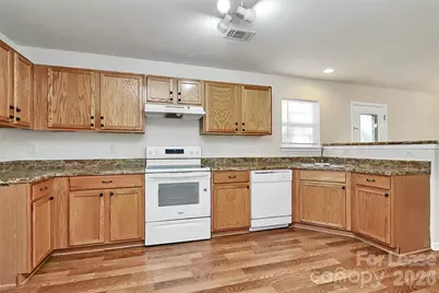 2134 Cindy Creek Lane, Charlotte, NC 28216 - Photo 6