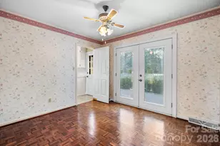 1767 12th St Dr NW, Hickory, NC 28601 - Photo 12