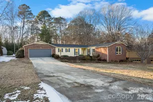 1767 12th St Dr NW, Hickory, NC 28601 - Photo 32