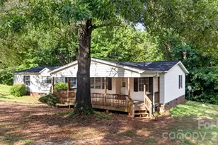 388 Chinquapin Ln, Mount Ulla, NC 28125 - Photo 4