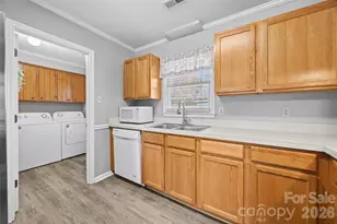 1108 McKinnon Dr, Rock Hill, SC 29732 - Photo 10