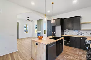 1021 4th St, Statesville, NC 28677 - Photo 10