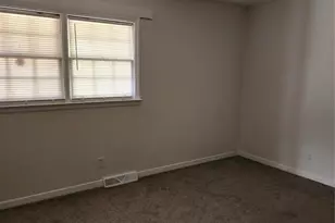 601 Camrose Dr, Charlotte, NC 28215 - Photo 8