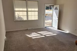 601 Camrose Dr, Charlotte, NC 28215 - Photo 2