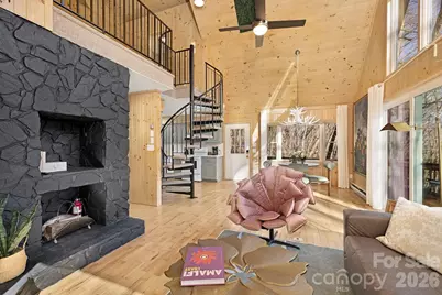 556/558 Thorncliff Drive, Seven Devils, NC 28604 - Photo 38