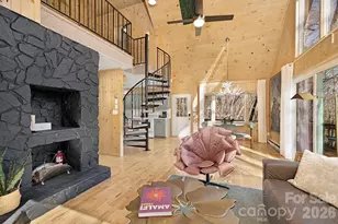 556/558 Thorncliff Dr, Seven Devils, NC 28604 - Photo 38