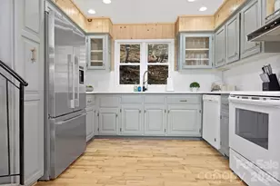 556/558 Thorncliff Dr, Seven Devils, NC 28604 - Photo 42