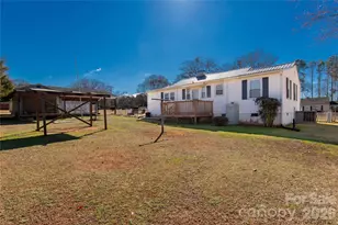 1227 Laurel Ave, Lancaster, SC 29720 - Photo 34