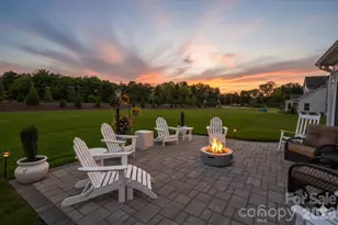 3826 Dahlia Dr, Harrisburg, NC 28075 - Photo 34