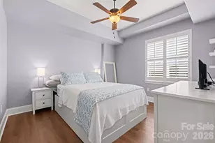 4625 Piedmont Row Dr, Charlotte, NC 28210 - Photo 10