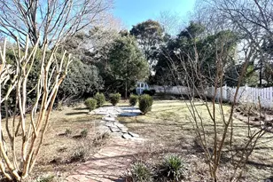 2408 Turnberry Ln, Charlotte, NC 28210 - Photo 4