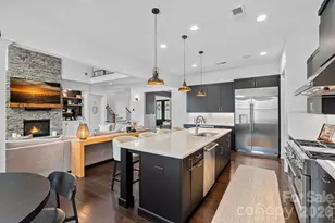 18401 Doves Crest Rd, Cornelius, NC 28031 - Photo 14