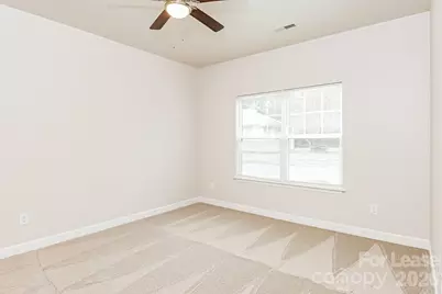 106 S Elm Street, Gastonia, NC 28052 - Photo 10