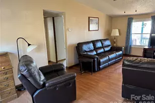 2448 Christopher Rd, Morganton, NC 28655 - Photo 6