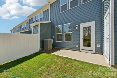 7635 Ethora Way, Charlotte, NC 28216 - Photo 34
