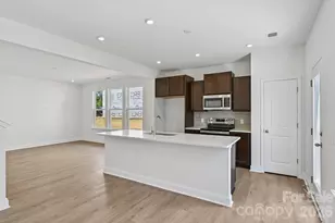 7635 Ethora Wy, Charlotte, NC 28216 - Photo 14