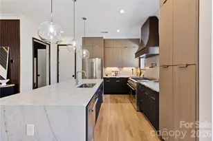 2117 Lombardy Cir, Charlotte, NC 28203 - Photo 4