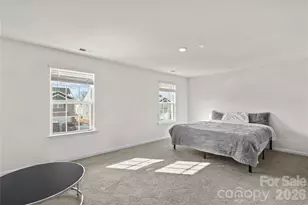 136 Sycamore Spgs Dr, Statesville, NC 28677 - Photo 22