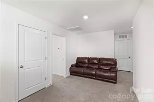 136 Sycamore Spgs Dr, Statesville, NC 28677 - Photo 20