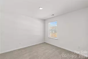 136 Sycamore Spgs Dr, Statesville, NC 28677 - Photo 28