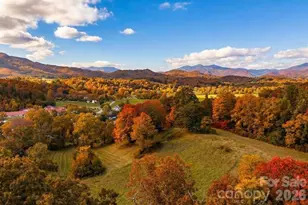 37 Old Clyde Rd, Clyde, NC 28721 - Photo 1