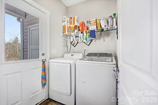 215 James St, Lexington, NC 27295 - Photo 12