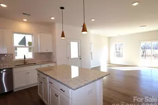 389 Hendley Dr, York, SC 29745 - Photo 4