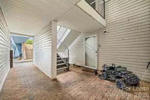 9119 Spyglass Pl, Charlotte, NC 28214 - Photo 20