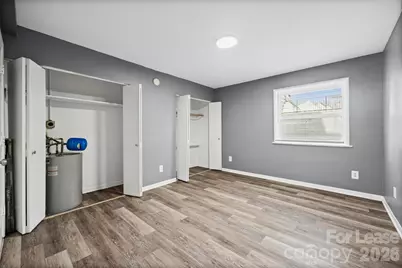 9119 Spyglass Place, Charlotte, NC 28214 - Photo 4