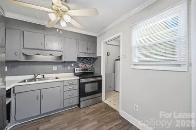 7906 Oak Meadow Court, Charlotte, NC 28210 - Photo 10