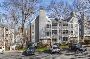 2518 Cranbrook Ln, Charlotte, NC 28207 - Photo 16