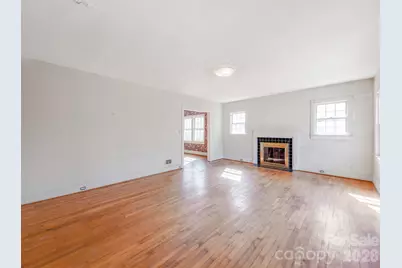 113 Falls Street, Morganton, NC 28655 - Photo 4