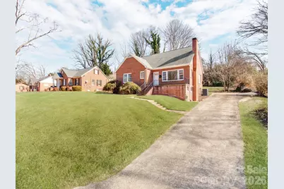 113 Falls Street, Morganton, NC 28655 - Photo 2