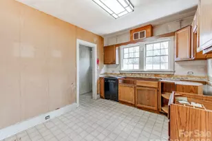 113 Falls St, Morganton, NC 28655 - Photo 10