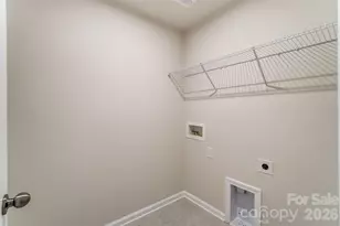 3827 Cheyney Park Dr, Charlotte, NC 28269 - Photo 42