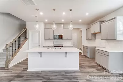 3827 Cheyney Park Drive, Charlotte, NC 28269 - Photo 6