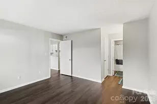 7255 Winery Ln, Charlotte, NC 28227 - Photo 10