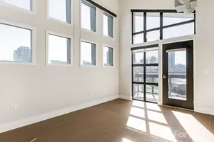 514 W 10th St, Charlotte, NC 28202 - Photo 1