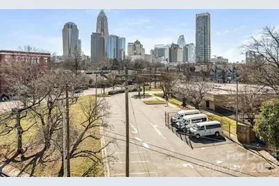 514 W 10th Street, Charlotte, NC 28202 - Photo 12